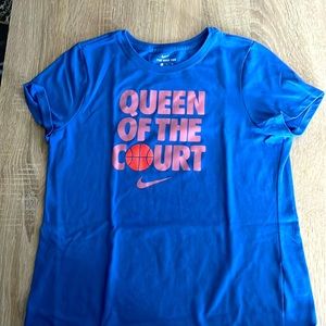 Nike Girls Queen of the Court T-Shirt